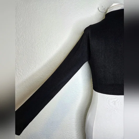 Free People For Revolve Super Crop Seamless Turtleneck Size M/L Long Sleeve - Picture 6 of 13